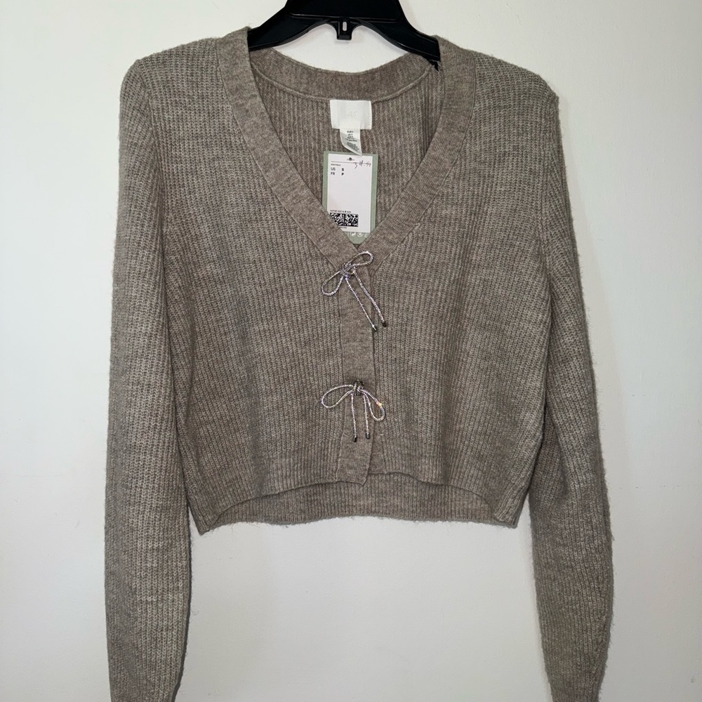 H&M Tan V-Neck Sweater with Bow Accents